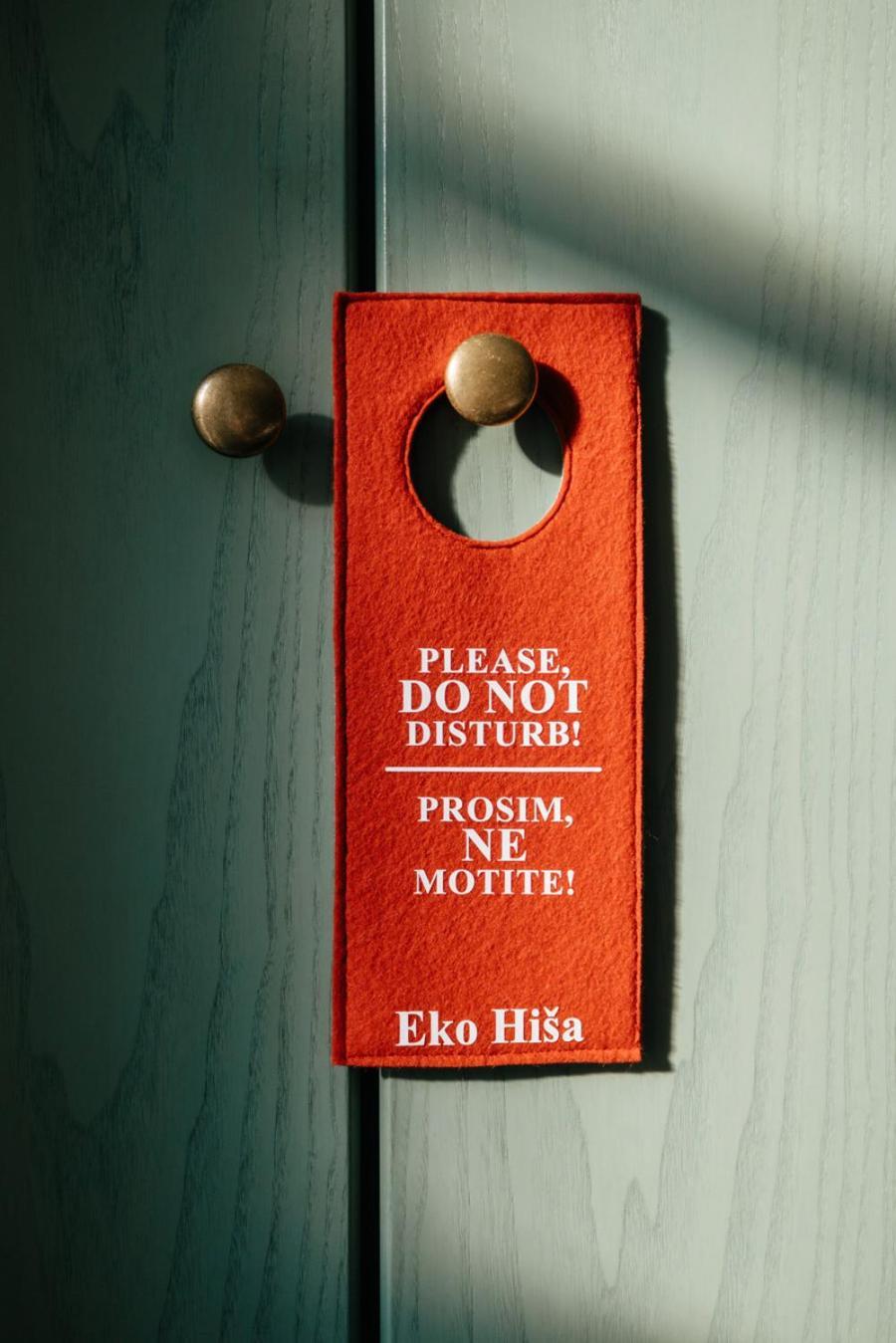Eko Hisa-Eco House Na Razpotju 호텔 솔차바 외부 사진